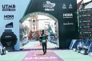 BIB: 
                            <button type="button" onclick="openModal(26369371)" class="btn btn-primary btn-sm float-right btn-popup" data-toggle="modal" data-target=".modal-high-quality">
                        <i class="fas fa-shopping-cart"></i> Add to Cart
                    </button>
                                            <button type="button" onclick="isThisMe(26369371, true)" class="btn btn-success btn-sm float-right btn-popup btn-isme hidden" data-toggle="tooltip" data-placement="bottom" title="นี่คือรูปของคุณใช่ไหม คลิกที่นี่เพื่อเอาเข้าอัลบั้ม">
                        <i class="fas fa-plus"></i> Add to album
                    </button>
                    <button type="button" onclick="isThisMe(26369371, false)" class="btn btn-warning btn-sm float-right btn-popup btn-isnotme hidden">
                        <i class="fas fa-ban"></i> Remove from album
                    </button>