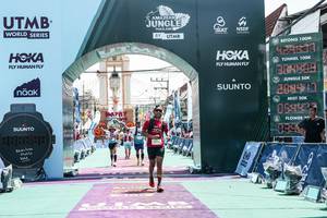 BIB: 
                            <button type="button" onclick="openModal(26368229)" class="btn btn-primary btn-sm float-right btn-popup" data-toggle="modal" data-target=".modal-high-quality">
                        <i class="fas fa-shopping-cart"></i> Add to Cart
                    </button>
                                            <button type="button" onclick="isThisMe(26368229, true)" class="btn btn-success btn-sm float-right btn-popup btn-isme hidden" data-toggle="tooltip" data-placement="bottom" title="นี่คือรูปของคุณใช่ไหม คลิกที่นี่เพื่อเอาเข้าอัลบั้ม">
                        <i class="fas fa-plus"></i> Add to album
                    </button>
                    <button type="button" onclick="isThisMe(26368229, false)" class="btn btn-warning btn-sm float-right btn-popup btn-isnotme hidden">
                        <i class="fas fa-ban"></i> Remove from album
                    </button>