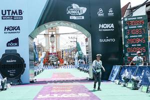 BIB: 
                            <button type="button" onclick="openModal(26369250)" class="btn btn-primary btn-sm float-right btn-popup" data-toggle="modal" data-target=".modal-high-quality">
                        <i class="fas fa-shopping-cart"></i> Add to Cart
                    </button>
                                            <button type="button" onclick="isThisMe(26369250, true)" class="btn btn-success btn-sm float-right btn-popup btn-isme hidden" data-toggle="tooltip" data-placement="bottom" title="นี่คือรูปของคุณใช่ไหม คลิกที่นี่เพื่อเอาเข้าอัลบั้ม">
                        <i class="fas fa-plus"></i> Add to album
                    </button>
                    <button type="button" onclick="isThisMe(26369250, false)" class="btn btn-warning btn-sm float-right btn-popup btn-isnotme hidden">
                        <i class="fas fa-ban"></i> Remove from album
                    </button>