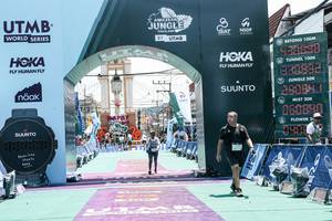 BIB: 
                            <button type="button" onclick="openModal(26369236)" class="btn btn-primary btn-sm float-right btn-popup" data-toggle="modal" data-target=".modal-high-quality">
                        <i class="fas fa-shopping-cart"></i> Add to Cart
                    </button>
                                            <button type="button" onclick="isThisMe(26369236, true)" class="btn btn-success btn-sm float-right btn-popup btn-isme hidden" data-toggle="tooltip" data-placement="bottom" title="นี่คือรูปของคุณใช่ไหม คลิกที่นี่เพื่อเอาเข้าอัลบั้ม">
                        <i class="fas fa-plus"></i> Add to album
                    </button>
                    <button type="button" onclick="isThisMe(26369236, false)" class="btn btn-warning btn-sm float-right btn-popup btn-isnotme hidden">
                        <i class="fas fa-ban"></i> Remove from album
                    </button>