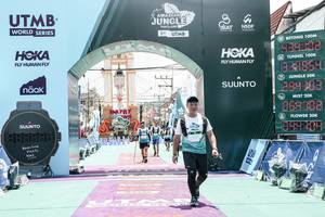 BIB: 
                            <button type="button" onclick="openModal(26370447)" class="btn btn-primary btn-sm float-right btn-popup" data-toggle="modal" data-target=".modal-high-quality">
                        <i class="fas fa-shopping-cart"></i> Add to Cart
                    </button>
                                            <button type="button" onclick="isThisMe(26370447, true)" class="btn btn-success btn-sm float-right btn-popup btn-isme hidden" data-toggle="tooltip" data-placement="bottom" title="นี่คือรูปของคุณใช่ไหม คลิกที่นี่เพื่อเอาเข้าอัลบั้ม">
                        <i class="fas fa-plus"></i> Add to album
                    </button>
                    <button type="button" onclick="isThisMe(26370447, false)" class="btn btn-warning btn-sm float-right btn-popup btn-isnotme hidden">
                        <i class="fas fa-ban"></i> Remove from album
                    </button>