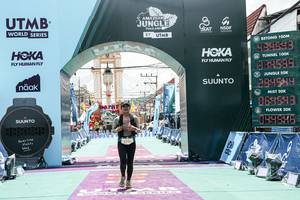 BIB: 
                            <button type="button" onclick="openModal(26370511)" class="btn btn-primary btn-sm float-right btn-popup" data-toggle="modal" data-target=".modal-high-quality">
                        <i class="fas fa-shopping-cart"></i> Add to Cart
                    </button>
                                            <button type="button" onclick="isThisMe(26370511, true)" class="btn btn-success btn-sm float-right btn-popup btn-isme hidden" data-toggle="tooltip" data-placement="bottom" title="นี่คือรูปของคุณใช่ไหม คลิกที่นี่เพื่อเอาเข้าอัลบั้ม">
                        <i class="fas fa-plus"></i> Add to album
                    </button>
                    <button type="button" onclick="isThisMe(26370511, false)" class="btn btn-warning btn-sm float-right btn-popup btn-isnotme hidden">
                        <i class="fas fa-ban"></i> Remove from album
                    </button>