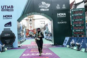 BIB: 
                            <button type="button" onclick="openModal(26370181)" class="btn btn-primary btn-sm float-right btn-popup" data-toggle="modal" data-target=".modal-high-quality">
                        <i class="fas fa-shopping-cart"></i> Add to Cart
                    </button>
                                            <button type="button" onclick="isThisMe(26370181, true)" class="btn btn-success btn-sm float-right btn-popup btn-isme hidden" data-toggle="tooltip" data-placement="bottom" title="นี่คือรูปของคุณใช่ไหม คลิกที่นี่เพื่อเอาเข้าอัลบั้ม">
                        <i class="fas fa-plus"></i> Add to album
                    </button>
                    <button type="button" onclick="isThisMe(26370181, false)" class="btn btn-warning btn-sm float-right btn-popup btn-isnotme hidden">
                        <i class="fas fa-ban"></i> Remove from album
                    </button>