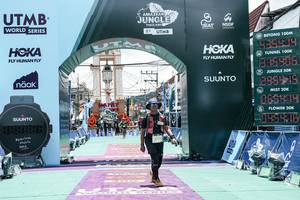 BIB: 
                            <button type="button" onclick="openModal(26370623)" class="btn btn-primary btn-sm float-right btn-popup" data-toggle="modal" data-target=".modal-high-quality">
                        <i class="fas fa-shopping-cart"></i> Add to Cart
                    </button>
                                            <button type="button" onclick="isThisMe(26370623, true)" class="btn btn-success btn-sm float-right btn-popup btn-isme hidden" data-toggle="tooltip" data-placement="bottom" title="นี่คือรูปของคุณใช่ไหม คลิกที่นี่เพื่อเอาเข้าอัลบั้ม">
                        <i class="fas fa-plus"></i> Add to album
                    </button>
                    <button type="button" onclick="isThisMe(26370623, false)" class="btn btn-warning btn-sm float-right btn-popup btn-isnotme hidden">
                        <i class="fas fa-ban"></i> Remove from album
                    </button>