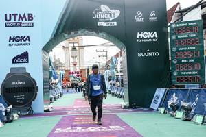 BIB: 
                            <button type="button" onclick="openModal(26370164)" class="btn btn-primary btn-sm float-right btn-popup" data-toggle="modal" data-target=".modal-high-quality">
                        <i class="fas fa-shopping-cart"></i> Add to Cart
                    </button>
                                            <button type="button" onclick="isThisMe(26370164, true)" class="btn btn-success btn-sm float-right btn-popup btn-isme hidden" data-toggle="tooltip" data-placement="bottom" title="นี่คือรูปของคุณใช่ไหม คลิกที่นี่เพื่อเอาเข้าอัลบั้ม">
                        <i class="fas fa-plus"></i> Add to album
                    </button>
                    <button type="button" onclick="isThisMe(26370164, false)" class="btn btn-warning btn-sm float-right btn-popup btn-isnotme hidden">
                        <i class="fas fa-ban"></i> Remove from album
                    </button>