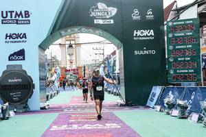 BIB: 
                            <button type="button" onclick="openModal(26370246)" class="btn btn-primary btn-sm float-right btn-popup" data-toggle="modal" data-target=".modal-high-quality">
                        <i class="fas fa-shopping-cart"></i> Add to Cart
                    </button>
                                            <button type="button" onclick="isThisMe(26370246, true)" class="btn btn-success btn-sm float-right btn-popup btn-isme hidden" data-toggle="tooltip" data-placement="bottom" title="นี่คือรูปของคุณใช่ไหม คลิกที่นี่เพื่อเอาเข้าอัลบั้ม">
                        <i class="fas fa-plus"></i> Add to album
                    </button>
                    <button type="button" onclick="isThisMe(26370246, false)" class="btn btn-warning btn-sm float-right btn-popup btn-isnotme hidden">
                        <i class="fas fa-ban"></i> Remove from album
                    </button>