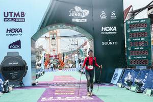 BIB: 
                            <button type="button" onclick="openModal(26371179)" class="btn btn-primary btn-sm float-right btn-popup" data-toggle="modal" data-target=".modal-high-quality">
                        <i class="fas fa-shopping-cart"></i> Add to Cart
                    </button>
                                            <button type="button" onclick="isThisMe(26371179, true)" class="btn btn-success btn-sm float-right btn-popup btn-isme hidden" data-toggle="tooltip" data-placement="bottom" title="นี่คือรูปของคุณใช่ไหม คลิกที่นี่เพื่อเอาเข้าอัลบั้ม">
                        <i class="fas fa-plus"></i> Add to album
                    </button>
                    <button type="button" onclick="isThisMe(26371179, false)" class="btn btn-warning btn-sm float-right btn-popup btn-isnotme hidden">
                        <i class="fas fa-ban"></i> Remove from album
                    </button>