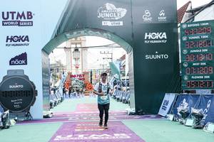 BIB: 
                            <button type="button" onclick="openModal(26370827)" class="btn btn-primary btn-sm float-right btn-popup" data-toggle="modal" data-target=".modal-high-quality">
                        <i class="fas fa-shopping-cart"></i> Add to Cart
                    </button>
                                            <button type="button" onclick="isThisMe(26370827, true)" class="btn btn-success btn-sm float-right btn-popup btn-isme hidden" data-toggle="tooltip" data-placement="bottom" title="นี่คือรูปของคุณใช่ไหม คลิกที่นี่เพื่อเอาเข้าอัลบั้ม">
                        <i class="fas fa-plus"></i> Add to album
                    </button>
                    <button type="button" onclick="isThisMe(26370827, false)" class="btn btn-warning btn-sm float-right btn-popup btn-isnotme hidden">
                        <i class="fas fa-ban"></i> Remove from album
                    </button>