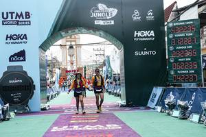 BIB: 
                            <button type="button" onclick="openModal(26370136)" class="btn btn-primary btn-sm float-right btn-popup" data-toggle="modal" data-target=".modal-high-quality">
                        <i class="fas fa-shopping-cart"></i> Add to Cart
                    </button>
                                            <button type="button" onclick="isThisMe(26370136, true)" class="btn btn-success btn-sm float-right btn-popup btn-isme hidden" data-toggle="tooltip" data-placement="bottom" title="นี่คือรูปของคุณใช่ไหม คลิกที่นี่เพื่อเอาเข้าอัลบั้ม">
                        <i class="fas fa-plus"></i> Add to album
                    </button>
                    <button type="button" onclick="isThisMe(26370136, false)" class="btn btn-warning btn-sm float-right btn-popup btn-isnotme hidden">
                        <i class="fas fa-ban"></i> Remove from album
                    </button>