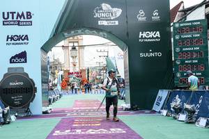 BIB: 
                            <button type="button" onclick="openModal(26370289)" class="btn btn-primary btn-sm float-right btn-popup" data-toggle="modal" data-target=".modal-high-quality">
                        <i class="fas fa-shopping-cart"></i> Add to Cart
                    </button>
                                            <button type="button" onclick="isThisMe(26370289, true)" class="btn btn-success btn-sm float-right btn-popup btn-isme hidden" data-toggle="tooltip" data-placement="bottom" title="นี่คือรูปของคุณใช่ไหม คลิกที่นี่เพื่อเอาเข้าอัลบั้ม">
                        <i class="fas fa-plus"></i> Add to album
                    </button>
                    <button type="button" onclick="isThisMe(26370289, false)" class="btn btn-warning btn-sm float-right btn-popup btn-isnotme hidden">
                        <i class="fas fa-ban"></i> Remove from album
                    </button>