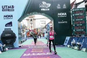 BIB: 
                            <button type="button" onclick="openModal(26370179)" class="btn btn-primary btn-sm float-right btn-popup" data-toggle="modal" data-target=".modal-high-quality">
                        <i class="fas fa-shopping-cart"></i> Add to Cart
                    </button>
                                            <button type="button" onclick="isThisMe(26370179, true)" class="btn btn-success btn-sm float-right btn-popup btn-isme hidden" data-toggle="tooltip" data-placement="bottom" title="นี่คือรูปของคุณใช่ไหม คลิกที่นี่เพื่อเอาเข้าอัลบั้ม">
                        <i class="fas fa-plus"></i> Add to album
                    </button>
                    <button type="button" onclick="isThisMe(26370179, false)" class="btn btn-warning btn-sm float-right btn-popup btn-isnotme hidden">
                        <i class="fas fa-ban"></i> Remove from album
                    </button>