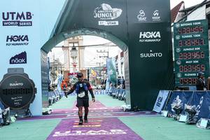 BIB: 
                            <button type="button" onclick="openModal(26370327)" class="btn btn-primary btn-sm float-right btn-popup" data-toggle="modal" data-target=".modal-high-quality">
                        <i class="fas fa-shopping-cart"></i> Add to Cart
                    </button>
                                            <button type="button" onclick="isThisMe(26370327, true)" class="btn btn-success btn-sm float-right btn-popup btn-isme hidden" data-toggle="tooltip" data-placement="bottom" title="นี่คือรูปของคุณใช่ไหม คลิกที่นี่เพื่อเอาเข้าอัลบั้ม">
                        <i class="fas fa-plus"></i> Add to album
                    </button>
                    <button type="button" onclick="isThisMe(26370327, false)" class="btn btn-warning btn-sm float-right btn-popup btn-isnotme hidden">
                        <i class="fas fa-ban"></i> Remove from album
                    </button>