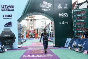 BIB: 
                            <button type="button" onclick="openModal(26370320)" class="btn btn-primary btn-sm float-right btn-popup" data-toggle="modal" data-target=".modal-high-quality">
                        <i class="fas fa-shopping-cart"></i> Add to Cart
                    </button>
                                            <button type="button" onclick="isThisMe(26370320, true)" class="btn btn-success btn-sm float-right btn-popup btn-isme hidden" data-toggle="tooltip" data-placement="bottom" title="นี่คือรูปของคุณใช่ไหม คลิกที่นี่เพื่อเอาเข้าอัลบั้ม">
                        <i class="fas fa-plus"></i> Add to album
                    </button>
                    <button type="button" onclick="isThisMe(26370320, false)" class="btn btn-warning btn-sm float-right btn-popup btn-isnotme hidden">
                        <i class="fas fa-ban"></i> Remove from album
                    </button>