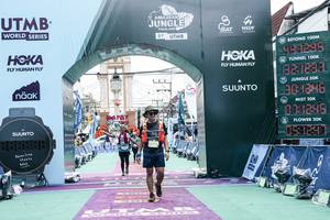 BIB: 
                            <button type="button" onclick="openModal(26370833)" class="btn btn-primary btn-sm float-right btn-popup" data-toggle="modal" data-target=".modal-high-quality">
                        <i class="fas fa-shopping-cart"></i> Add to Cart
                    </button>
                                            <button type="button" onclick="isThisMe(26370833, true)" class="btn btn-success btn-sm float-right btn-popup btn-isme hidden" data-toggle="tooltip" data-placement="bottom" title="นี่คือรูปของคุณใช่ไหม คลิกที่นี่เพื่อเอาเข้าอัลบั้ม">
                        <i class="fas fa-plus"></i> Add to album
                    </button>
                    <button type="button" onclick="isThisMe(26370833, false)" class="btn btn-warning btn-sm float-right btn-popup btn-isnotme hidden">
                        <i class="fas fa-ban"></i> Remove from album
                    </button>