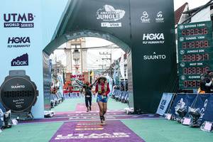 BIB: 
                            <button type="button" onclick="openModal(26370309)" class="btn btn-primary btn-sm float-right btn-popup" data-toggle="modal" data-target=".modal-high-quality">
                        <i class="fas fa-shopping-cart"></i> Add to Cart
                    </button>
                                            <button type="button" onclick="isThisMe(26370309, true)" class="btn btn-success btn-sm float-right btn-popup btn-isme hidden" data-toggle="tooltip" data-placement="bottom" title="นี่คือรูปของคุณใช่ไหม คลิกที่นี่เพื่อเอาเข้าอัลบั้ม">
                        <i class="fas fa-plus"></i> Add to album
                    </button>
                    <button type="button" onclick="isThisMe(26370309, false)" class="btn btn-warning btn-sm float-right btn-popup btn-isnotme hidden">
                        <i class="fas fa-ban"></i> Remove from album
                    </button>