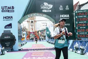 BIB: 
                            <button type="button" onclick="openModal(26370688)" class="btn btn-primary btn-sm float-right btn-popup" data-toggle="modal" data-target=".modal-high-quality">
                        <i class="fas fa-shopping-cart"></i> Add to Cart
                    </button>
                                            <button type="button" onclick="isThisMe(26370688, true)" class="btn btn-success btn-sm float-right btn-popup btn-isme hidden" data-toggle="tooltip" data-placement="bottom" title="นี่คือรูปของคุณใช่ไหม คลิกที่นี่เพื่อเอาเข้าอัลบั้ม">
                        <i class="fas fa-plus"></i> Add to album
                    </button>
                    <button type="button" onclick="isThisMe(26370688, false)" class="btn btn-warning btn-sm float-right btn-popup btn-isnotme hidden">
                        <i class="fas fa-ban"></i> Remove from album
                    </button>