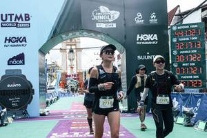 BIB: 
                            <button type="button" onclick="openModal(26370883)" class="btn btn-primary btn-sm float-right btn-popup" data-toggle="modal" data-target=".modal-high-quality">
                        <i class="fas fa-shopping-cart"></i> Add to Cart
                    </button>
                                            <button type="button" onclick="isThisMe(26370883, true)" class="btn btn-success btn-sm float-right btn-popup btn-isme hidden" data-toggle="tooltip" data-placement="bottom" title="นี่คือรูปของคุณใช่ไหม คลิกที่นี่เพื่อเอาเข้าอัลบั้ม">
                        <i class="fas fa-plus"></i> Add to album
                    </button>
                    <button type="button" onclick="isThisMe(26370883, false)" class="btn btn-warning btn-sm float-right btn-popup btn-isnotme hidden">
                        <i class="fas fa-ban"></i> Remove from album
                    </button>