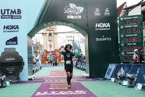 BIB: 
                            <button type="button" onclick="openModal(26370294)" class="btn btn-primary btn-sm float-right btn-popup" data-toggle="modal" data-target=".modal-high-quality">
                        <i class="fas fa-shopping-cart"></i> Add to Cart
                    </button>
                                            <button type="button" onclick="isThisMe(26370294, true)" class="btn btn-success btn-sm float-right btn-popup btn-isme hidden" data-toggle="tooltip" data-placement="bottom" title="นี่คือรูปของคุณใช่ไหม คลิกที่นี่เพื่อเอาเข้าอัลบั้ม">
                        <i class="fas fa-plus"></i> Add to album
                    </button>
                    <button type="button" onclick="isThisMe(26370294, false)" class="btn btn-warning btn-sm float-right btn-popup btn-isnotme hidden">
                        <i class="fas fa-ban"></i> Remove from album
                    </button>