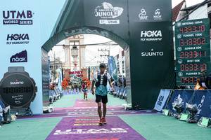 BIB: 
                            <button type="button" onclick="openModal(26370306)" class="btn btn-primary btn-sm float-right btn-popup" data-toggle="modal" data-target=".modal-high-quality">
                        <i class="fas fa-shopping-cart"></i> Add to Cart
                    </button>
                                            <button type="button" onclick="isThisMe(26370306, true)" class="btn btn-success btn-sm float-right btn-popup btn-isme hidden" data-toggle="tooltip" data-placement="bottom" title="นี่คือรูปของคุณใช่ไหม คลิกที่นี่เพื่อเอาเข้าอัลบั้ม">
                        <i class="fas fa-plus"></i> Add to album
                    </button>
                    <button type="button" onclick="isThisMe(26370306, false)" class="btn btn-warning btn-sm float-right btn-popup btn-isnotme hidden">
                        <i class="fas fa-ban"></i> Remove from album
                    </button>