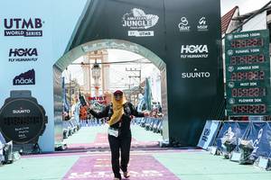 BIB: 
                            <button type="button" onclick="openModal(26370473)" class="btn btn-primary btn-sm float-right btn-popup" data-toggle="modal" data-target=".modal-high-quality">
                        <i class="fas fa-shopping-cart"></i> Add to Cart
                    </button>
                                            <button type="button" onclick="isThisMe(26370473, true)" class="btn btn-success btn-sm float-right btn-popup btn-isme hidden" data-toggle="tooltip" data-placement="bottom" title="นี่คือรูปของคุณใช่ไหม คลิกที่นี่เพื่อเอาเข้าอัลบั้ม">
                        <i class="fas fa-plus"></i> Add to album
                    </button>
                    <button type="button" onclick="isThisMe(26370473, false)" class="btn btn-warning btn-sm float-right btn-popup btn-isnotme hidden">
                        <i class="fas fa-ban"></i> Remove from album
                    </button>