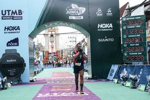 BIB: 
                            <button type="button" onclick="openModal(26370153)" class="btn btn-primary btn-sm float-right btn-popup" data-toggle="modal" data-target=".modal-high-quality">
                        <i class="fas fa-shopping-cart"></i> Add to Cart
                    </button>
                                            <button type="button" onclick="isThisMe(26370153, true)" class="btn btn-success btn-sm float-right btn-popup btn-isme hidden" data-toggle="tooltip" data-placement="bottom" title="นี่คือรูปของคุณใช่ไหม คลิกที่นี่เพื่อเอาเข้าอัลบั้ม">
                        <i class="fas fa-plus"></i> Add to album
                    </button>
                    <button type="button" onclick="isThisMe(26370153, false)" class="btn btn-warning btn-sm float-right btn-popup btn-isnotme hidden">
                        <i class="fas fa-ban"></i> Remove from album
                    </button>