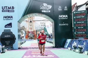 BIB: 
                            <button type="button" onclick="openModal(26371018)" class="btn btn-primary btn-sm float-right btn-popup" data-toggle="modal" data-target=".modal-high-quality">
                        <i class="fas fa-shopping-cart"></i> Add to Cart
                    </button>
                                            <button type="button" onclick="isThisMe(26371018, true)" class="btn btn-success btn-sm float-right btn-popup btn-isme hidden" data-toggle="tooltip" data-placement="bottom" title="นี่คือรูปของคุณใช่ไหม คลิกที่นี่เพื่อเอาเข้าอัลบั้ม">
                        <i class="fas fa-plus"></i> Add to album
                    </button>
                    <button type="button" onclick="isThisMe(26371018, false)" class="btn btn-warning btn-sm float-right btn-popup btn-isnotme hidden">
                        <i class="fas fa-ban"></i> Remove from album
                    </button>