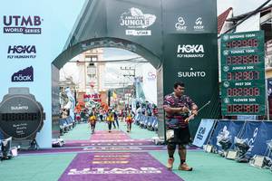 BIB: 
                            <button type="button" onclick="openModal(26371238)" class="btn btn-primary btn-sm float-right btn-popup" data-toggle="modal" data-target=".modal-high-quality">
                        <i class="fas fa-shopping-cart"></i> Add to Cart
                    </button>
                                            <button type="button" onclick="isThisMe(26371238, true)" class="btn btn-success btn-sm float-right btn-popup btn-isme hidden" data-toggle="tooltip" data-placement="bottom" title="นี่คือรูปของคุณใช่ไหม คลิกที่นี่เพื่อเอาเข้าอัลบั้ม">
                        <i class="fas fa-plus"></i> Add to album
                    </button>
                    <button type="button" onclick="isThisMe(26371238, false)" class="btn btn-warning btn-sm float-right btn-popup btn-isnotme hidden">
                        <i class="fas fa-ban"></i> Remove from album
                    </button>