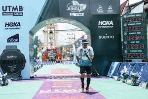 BIB: 
                            <button type="button" onclick="openModal(26370953)" class="btn btn-primary btn-sm float-right btn-popup" data-toggle="modal" data-target=".modal-high-quality">
                        <i class="fas fa-shopping-cart"></i> Add to Cart
                    </button>
                                            <button type="button" onclick="isThisMe(26370953, true)" class="btn btn-success btn-sm float-right btn-popup btn-isme hidden" data-toggle="tooltip" data-placement="bottom" title="นี่คือรูปของคุณใช่ไหม คลิกที่นี่เพื่อเอาเข้าอัลบั้ม">
                        <i class="fas fa-plus"></i> Add to album
                    </button>
                    <button type="button" onclick="isThisMe(26370953, false)" class="btn btn-warning btn-sm float-right btn-popup btn-isnotme hidden">
                        <i class="fas fa-ban"></i> Remove from album
                    </button>