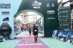 BIB: 
                            <button type="button" onclick="openModal(26370250)" class="btn btn-primary btn-sm float-right btn-popup" data-toggle="modal" data-target=".modal-high-quality">
                        <i class="fas fa-shopping-cart"></i> Add to Cart
                    </button>
                                            <button type="button" onclick="isThisMe(26370250, true)" class="btn btn-success btn-sm float-right btn-popup btn-isme hidden" data-toggle="tooltip" data-placement="bottom" title="นี่คือรูปของคุณใช่ไหม คลิกที่นี่เพื่อเอาเข้าอัลบั้ม">
                        <i class="fas fa-plus"></i> Add to album
                    </button>
                    <button type="button" onclick="isThisMe(26370250, false)" class="btn btn-warning btn-sm float-right btn-popup btn-isnotme hidden">
                        <i class="fas fa-ban"></i> Remove from album
                    </button>