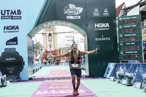 BIB: 
                            <button type="button" onclick="openModal(26370039)" class="btn btn-primary btn-sm float-right btn-popup" data-toggle="modal" data-target=".modal-high-quality">
                        <i class="fas fa-shopping-cart"></i> Add to Cart
                    </button>
                                            <button type="button" onclick="isThisMe(26370039, true)" class="btn btn-success btn-sm float-right btn-popup btn-isme hidden" data-toggle="tooltip" data-placement="bottom" title="นี่คือรูปของคุณใช่ไหม คลิกที่นี่เพื่อเอาเข้าอัลบั้ม">
                        <i class="fas fa-plus"></i> Add to album
                    </button>
                    <button type="button" onclick="isThisMe(26370039, false)" class="btn btn-warning btn-sm float-right btn-popup btn-isnotme hidden">
                        <i class="fas fa-ban"></i> Remove from album
                    </button>