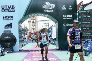 BIB: 
                            <button type="button" onclick="openModal(26370656)" class="btn btn-primary btn-sm float-right btn-popup" data-toggle="modal" data-target=".modal-high-quality">
                        <i class="fas fa-shopping-cart"></i> Add to Cart
                    </button>
                                            <button type="button" onclick="isThisMe(26370656, true)" class="btn btn-success btn-sm float-right btn-popup btn-isme hidden" data-toggle="tooltip" data-placement="bottom" title="นี่คือรูปของคุณใช่ไหม คลิกที่นี่เพื่อเอาเข้าอัลบั้ม">
                        <i class="fas fa-plus"></i> Add to album
                    </button>
                    <button type="button" onclick="isThisMe(26370656, false)" class="btn btn-warning btn-sm float-right btn-popup btn-isnotme hidden">
                        <i class="fas fa-ban"></i> Remove from album
                    </button>