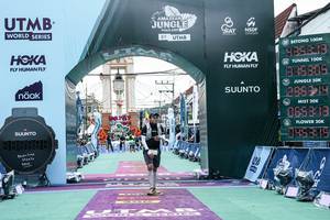 BIB: 
                            <button type="button" onclick="openModal(26370614)" class="btn btn-primary btn-sm float-right btn-popup" data-toggle="modal" data-target=".modal-high-quality">
                        <i class="fas fa-shopping-cart"></i> Add to Cart
                    </button>
                                            <button type="button" onclick="isThisMe(26370614, true)" class="btn btn-success btn-sm float-right btn-popup btn-isme hidden" data-toggle="tooltip" data-placement="bottom" title="นี่คือรูปของคุณใช่ไหม คลิกที่นี่เพื่อเอาเข้าอัลบั้ม">
                        <i class="fas fa-plus"></i> Add to album
                    </button>
                    <button type="button" onclick="isThisMe(26370614, false)" class="btn btn-warning btn-sm float-right btn-popup btn-isnotme hidden">
                        <i class="fas fa-ban"></i> Remove from album
                    </button>