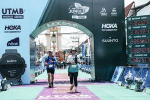 BIB: 
                            <button type="button" onclick="openModal(26370627)" class="btn btn-primary btn-sm float-right btn-popup" data-toggle="modal" data-target=".modal-high-quality">
                        <i class="fas fa-shopping-cart"></i> Add to Cart
                    </button>
                                            <button type="button" onclick="isThisMe(26370627, true)" class="btn btn-success btn-sm float-right btn-popup btn-isme hidden" data-toggle="tooltip" data-placement="bottom" title="นี่คือรูปของคุณใช่ไหม คลิกที่นี่เพื่อเอาเข้าอัลบั้ม">
                        <i class="fas fa-plus"></i> Add to album
                    </button>
                    <button type="button" onclick="isThisMe(26370627, false)" class="btn btn-warning btn-sm float-right btn-popup btn-isnotme hidden">
                        <i class="fas fa-ban"></i> Remove from album
                    </button>