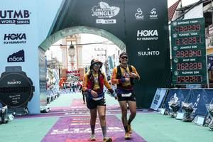 BIB: 
                            <button type="button" onclick="openModal(26370141)" class="btn btn-primary btn-sm float-right btn-popup" data-toggle="modal" data-target=".modal-high-quality">
                        <i class="fas fa-shopping-cart"></i> Add to Cart
                    </button>
                                            <button type="button" onclick="isThisMe(26370141, true)" class="btn btn-success btn-sm float-right btn-popup btn-isme hidden" data-toggle="tooltip" data-placement="bottom" title="นี่คือรูปของคุณใช่ไหม คลิกที่นี่เพื่อเอาเข้าอัลบั้ม">
                        <i class="fas fa-plus"></i> Add to album
                    </button>
                    <button type="button" onclick="isThisMe(26370141, false)" class="btn btn-warning btn-sm float-right btn-popup btn-isnotme hidden">
                        <i class="fas fa-ban"></i> Remove from album
                    </button>