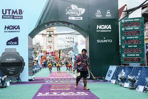 BIB: 
                            <button type="button" onclick="openModal(26371231)" class="btn btn-primary btn-sm float-right btn-popup" data-toggle="modal" data-target=".modal-high-quality">
                        <i class="fas fa-shopping-cart"></i> Add to Cart
                    </button>
                                            <button type="button" onclick="isThisMe(26371231, true)" class="btn btn-success btn-sm float-right btn-popup btn-isme hidden" data-toggle="tooltip" data-placement="bottom" title="นี่คือรูปของคุณใช่ไหม คลิกที่นี่เพื่อเอาเข้าอัลบั้ม">
                        <i class="fas fa-plus"></i> Add to album
                    </button>
                    <button type="button" onclick="isThisMe(26371231, false)" class="btn btn-warning btn-sm float-right btn-popup btn-isnotme hidden">
                        <i class="fas fa-ban"></i> Remove from album
                    </button>