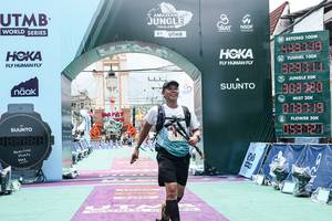 BIB: 
                            <button type="button" onclick="openModal(26371057)" class="btn btn-primary btn-sm float-right btn-popup" data-toggle="modal" data-target=".modal-high-quality">
                        <i class="fas fa-shopping-cart"></i> Add to Cart
                    </button>
                                            <button type="button" onclick="isThisMe(26371057, true)" class="btn btn-success btn-sm float-right btn-popup btn-isme hidden" data-toggle="tooltip" data-placement="bottom" title="นี่คือรูปของคุณใช่ไหม คลิกที่นี่เพื่อเอาเข้าอัลบั้ม">
                        <i class="fas fa-plus"></i> Add to album
                    </button>
                    <button type="button" onclick="isThisMe(26371057, false)" class="btn btn-warning btn-sm float-right btn-popup btn-isnotme hidden">
                        <i class="fas fa-ban"></i> Remove from album
                    </button>