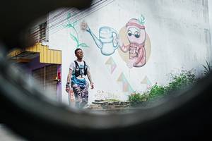 BIB: 
                            <button type="button" onclick="openModal(26435695)" class="btn btn-primary btn-sm float-right btn-popup" data-toggle="modal" data-target=".modal-high-quality">
                        <i class="fas fa-shopping-cart"></i> Add to Cart
                    </button>
                                            <button type="button" onclick="isThisMe(26435695, true)" class="btn btn-success btn-sm float-right btn-popup btn-isme hidden" data-toggle="tooltip" data-placement="bottom" title="นี่คือรูปของคุณใช่ไหม คลิกที่นี่เพื่อเอาเข้าอัลบั้ม">
                        <i class="fas fa-plus"></i> Add to album
                    </button>
                    <button type="button" onclick="isThisMe(26435695, false)" class="btn btn-warning btn-sm float-right btn-popup btn-isnotme hidden">
                        <i class="fas fa-ban"></i> Remove from album
                    </button>