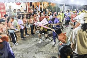 BIB: 
                            <button type="button" onclick="openModal(26305475)" class="btn btn-primary btn-sm float-right btn-popup" data-toggle="modal" data-target=".modal-high-quality">
                        <i class="fas fa-shopping-cart"></i> Add to Cart
                    </button>
                                            <button type="button" onclick="isThisMe(26305475, true)" class="btn btn-success btn-sm float-right btn-popup btn-isme hidden" data-toggle="tooltip" data-placement="bottom" title="นี่คือรูปของคุณใช่ไหม คลิกที่นี่เพื่อเอาเข้าอัลบั้ม">
                        <i class="fas fa-plus"></i> Add to album
                    </button>
                    <button type="button" onclick="isThisMe(26305475, false)" class="btn btn-warning btn-sm float-right btn-popup btn-isnotme hidden">
                        <i class="fas fa-ban"></i> Remove from album
                    </button>