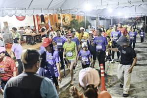 BIB: 
                            <button type="button" onclick="openModal(26306024)" class="btn btn-primary btn-sm float-right btn-popup" data-toggle="modal" data-target=".modal-high-quality">
                        <i class="fas fa-shopping-cart"></i> Add to Cart
                    </button>
                                            <button type="button" onclick="isThisMe(26306024, true)" class="btn btn-success btn-sm float-right btn-popup btn-isme hidden" data-toggle="tooltip" data-placement="bottom" title="นี่คือรูปของคุณใช่ไหม คลิกที่นี่เพื่อเอาเข้าอัลบั้ม">
                        <i class="fas fa-plus"></i> Add to album
                    </button>
                    <button type="button" onclick="isThisMe(26306024, false)" class="btn btn-warning btn-sm float-right btn-popup btn-isnotme hidden">
                        <i class="fas fa-ban"></i> Remove from album
                    </button>