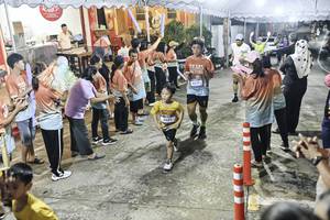 BIB: 
                            <button type="button" onclick="openModal(26304680)" class="btn btn-primary btn-sm float-right btn-popup" data-toggle="modal" data-target=".modal-high-quality">
                        <i class="fas fa-shopping-cart"></i> Add to Cart
                    </button>
                                            <button type="button" onclick="isThisMe(26304680, true)" class="btn btn-success btn-sm float-right btn-popup btn-isme hidden" data-toggle="tooltip" data-placement="bottom" title="นี่คือรูปของคุณใช่ไหม คลิกที่นี่เพื่อเอาเข้าอัลบั้ม">
                        <i class="fas fa-plus"></i> Add to album
                    </button>
                    <button type="button" onclick="isThisMe(26304680, false)" class="btn btn-warning btn-sm float-right btn-popup btn-isnotme hidden">
                        <i class="fas fa-ban"></i> Remove from album
                    </button>