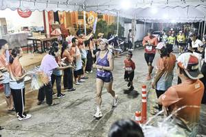 BIB: 
                            <button type="button" onclick="openModal(26305060)" class="btn btn-primary btn-sm float-right btn-popup" data-toggle="modal" data-target=".modal-high-quality">
                        <i class="fas fa-shopping-cart"></i> Add to Cart
                    </button>
                                            <button type="button" onclick="isThisMe(26305060, true)" class="btn btn-success btn-sm float-right btn-popup btn-isme hidden" data-toggle="tooltip" data-placement="bottom" title="นี่คือรูปของคุณใช่ไหม คลิกที่นี่เพื่อเอาเข้าอัลบั้ม">
                        <i class="fas fa-plus"></i> Add to album
                    </button>
                    <button type="button" onclick="isThisMe(26305060, false)" class="btn btn-warning btn-sm float-right btn-popup btn-isnotme hidden">
                        <i class="fas fa-ban"></i> Remove from album
                    </button>