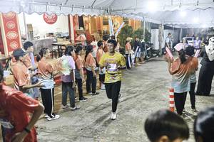 BIB: 
                            <button type="button" onclick="openModal(26304752)" class="btn btn-primary btn-sm float-right btn-popup" data-toggle="modal" data-target=".modal-high-quality">
                        <i class="fas fa-shopping-cart"></i> Add to Cart
                    </button>
                                            <button type="button" onclick="isThisMe(26304752, true)" class="btn btn-success btn-sm float-right btn-popup btn-isme hidden" data-toggle="tooltip" data-placement="bottom" title="นี่คือรูปของคุณใช่ไหม คลิกที่นี่เพื่อเอาเข้าอัลบั้ม">
                        <i class="fas fa-plus"></i> Add to album
                    </button>
                    <button type="button" onclick="isThisMe(26304752, false)" class="btn btn-warning btn-sm float-right btn-popup btn-isnotme hidden">
                        <i class="fas fa-ban"></i> Remove from album
                    </button>