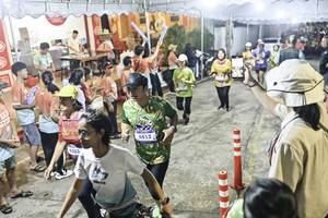 BIB: 
                            <button type="button" onclick="openModal(26305359)" class="btn btn-primary btn-sm float-right btn-popup" data-toggle="modal" data-target=".modal-high-quality">
                        <i class="fas fa-shopping-cart"></i> Add to Cart
                    </button>
                                            <button type="button" onclick="isThisMe(26305359, true)" class="btn btn-success btn-sm float-right btn-popup btn-isme hidden" data-toggle="tooltip" data-placement="bottom" title="นี่คือรูปของคุณใช่ไหม คลิกที่นี่เพื่อเอาเข้าอัลบั้ม">
                        <i class="fas fa-plus"></i> Add to album
                    </button>
                    <button type="button" onclick="isThisMe(26305359, false)" class="btn btn-warning btn-sm float-right btn-popup btn-isnotme hidden">
                        <i class="fas fa-ban"></i> Remove from album
                    </button>