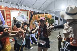 BIB: 
                            <button type="button" onclick="openModal(26304192)" class="btn btn-primary btn-sm float-right btn-popup" data-toggle="modal" data-target=".modal-high-quality">
                        <i class="fas fa-shopping-cart"></i> Add to Cart
                    </button>
                                            <button type="button" onclick="isThisMe(26304192, true)" class="btn btn-success btn-sm float-right btn-popup btn-isme hidden" data-toggle="tooltip" data-placement="bottom" title="นี่คือรูปของคุณใช่ไหม คลิกที่นี่เพื่อเอาเข้าอัลบั้ม">
                        <i class="fas fa-plus"></i> Add to album
                    </button>
                    <button type="button" onclick="isThisMe(26304192, false)" class="btn btn-warning btn-sm float-right btn-popup btn-isnotme hidden">
                        <i class="fas fa-ban"></i> Remove from album
                    </button>