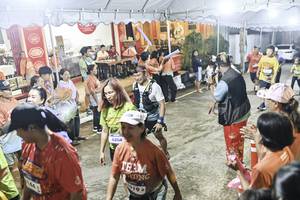 BIB: 
                            <button type="button" onclick="openModal(26305979)" class="btn btn-primary btn-sm float-right btn-popup" data-toggle="modal" data-target=".modal-high-quality">
                        <i class="fas fa-shopping-cart"></i> Add to Cart
                    </button>
                                            <button type="button" onclick="isThisMe(26305979, true)" class="btn btn-success btn-sm float-right btn-popup btn-isme hidden" data-toggle="tooltip" data-placement="bottom" title="นี่คือรูปของคุณใช่ไหม คลิกที่นี่เพื่อเอาเข้าอัลบั้ม">
                        <i class="fas fa-plus"></i> Add to album
                    </button>
                    <button type="button" onclick="isThisMe(26305979, false)" class="btn btn-warning btn-sm float-right btn-popup btn-isnotme hidden">
                        <i class="fas fa-ban"></i> Remove from album
                    </button>