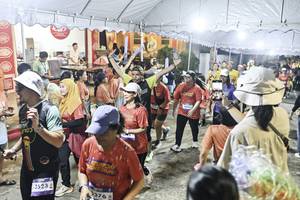 BIB: 
                            <button type="button" onclick="openModal(26305519)" class="btn btn-primary btn-sm float-right btn-popup" data-toggle="modal" data-target=".modal-high-quality">
                        <i class="fas fa-shopping-cart"></i> Add to Cart
                    </button>
                                            <button type="button" onclick="isThisMe(26305519, true)" class="btn btn-success btn-sm float-right btn-popup btn-isme hidden" data-toggle="tooltip" data-placement="bottom" title="นี่คือรูปของคุณใช่ไหม คลิกที่นี่เพื่อเอาเข้าอัลบั้ม">
                        <i class="fas fa-plus"></i> Add to album
                    </button>
                    <button type="button" onclick="isThisMe(26305519, false)" class="btn btn-warning btn-sm float-right btn-popup btn-isnotme hidden">
                        <i class="fas fa-ban"></i> Remove from album
                    </button>