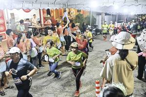 BIB: 
                            <button type="button" onclick="openModal(26305378)" class="btn btn-primary btn-sm float-right btn-popup" data-toggle="modal" data-target=".modal-high-quality">
                        <i class="fas fa-shopping-cart"></i> Add to Cart
                    </button>
                                            <button type="button" onclick="isThisMe(26305378, true)" class="btn btn-success btn-sm float-right btn-popup btn-isme hidden" data-toggle="tooltip" data-placement="bottom" title="นี่คือรูปของคุณใช่ไหม คลิกที่นี่เพื่อเอาเข้าอัลบั้ม">
                        <i class="fas fa-plus"></i> Add to album
                    </button>
                    <button type="button" onclick="isThisMe(26305378, false)" class="btn btn-warning btn-sm float-right btn-popup btn-isnotme hidden">
                        <i class="fas fa-ban"></i> Remove from album
                    </button>