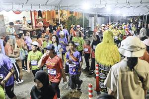 BIB: 
                            <button type="button" onclick="openModal(26305324)" class="btn btn-primary btn-sm float-right btn-popup" data-toggle="modal" data-target=".modal-high-quality">
                        <i class="fas fa-shopping-cart"></i> Add to Cart
                    </button>
                                            <button type="button" onclick="isThisMe(26305324, true)" class="btn btn-success btn-sm float-right btn-popup btn-isme hidden" data-toggle="tooltip" data-placement="bottom" title="นี่คือรูปของคุณใช่ไหม คลิกที่นี่เพื่อเอาเข้าอัลบั้ม">
                        <i class="fas fa-plus"></i> Add to album
                    </button>
                    <button type="button" onclick="isThisMe(26305324, false)" class="btn btn-warning btn-sm float-right btn-popup btn-isnotme hidden">
                        <i class="fas fa-ban"></i> Remove from album
                    </button>