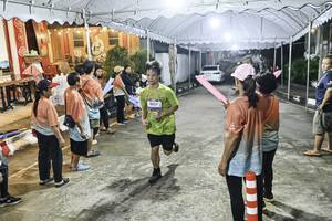 BIB: 
                            <button type="button" onclick="openModal(26304582)" class="btn btn-primary btn-sm float-right btn-popup" data-toggle="modal" data-target=".modal-high-quality">
                        <i class="fas fa-shopping-cart"></i> Add to Cart
                    </button>
                                            <button type="button" onclick="isThisMe(26304582, true)" class="btn btn-success btn-sm float-right btn-popup btn-isme hidden" data-toggle="tooltip" data-placement="bottom" title="นี่คือรูปของคุณใช่ไหม คลิกที่นี่เพื่อเอาเข้าอัลบั้ม">
                        <i class="fas fa-plus"></i> Add to album
                    </button>
                    <button type="button" onclick="isThisMe(26304582, false)" class="btn btn-warning btn-sm float-right btn-popup btn-isnotme hidden">
                        <i class="fas fa-ban"></i> Remove from album
                    </button>