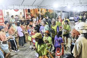 BIB: 
                            <button type="button" onclick="openModal(26305435)" class="btn btn-primary btn-sm float-right btn-popup" data-toggle="modal" data-target=".modal-high-quality">
                        <i class="fas fa-shopping-cart"></i> Add to Cart
                    </button>
                                            <button type="button" onclick="isThisMe(26305435, true)" class="btn btn-success btn-sm float-right btn-popup btn-isme hidden" data-toggle="tooltip" data-placement="bottom" title="นี่คือรูปของคุณใช่ไหม คลิกที่นี่เพื่อเอาเข้าอัลบั้ม">
                        <i class="fas fa-plus"></i> Add to album
                    </button>
                    <button type="button" onclick="isThisMe(26305435, false)" class="btn btn-warning btn-sm float-right btn-popup btn-isnotme hidden">
                        <i class="fas fa-ban"></i> Remove from album
                    </button>